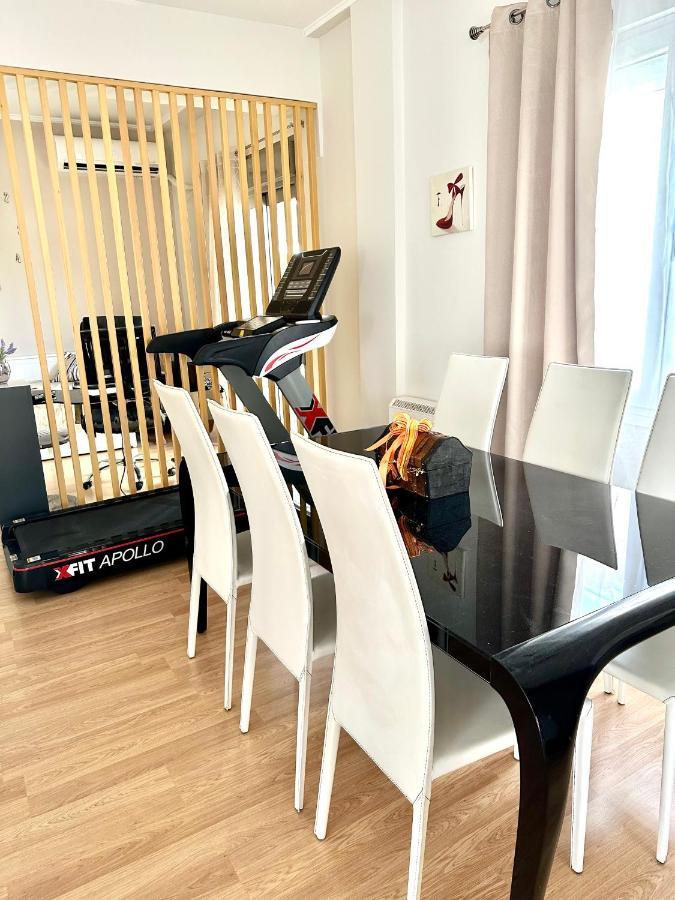 Cozy Apartment With Parking Near The City Center Αθήνα Εξωτερικό φωτογραφία